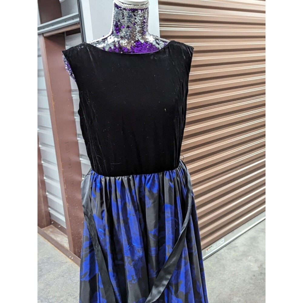 Aidan Mattox Black and Blue Maxi Dress - Picture 9 of 12